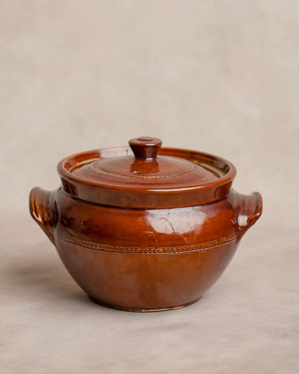 Bretby Pottery Brown Glazed Lidded Casserole Dish