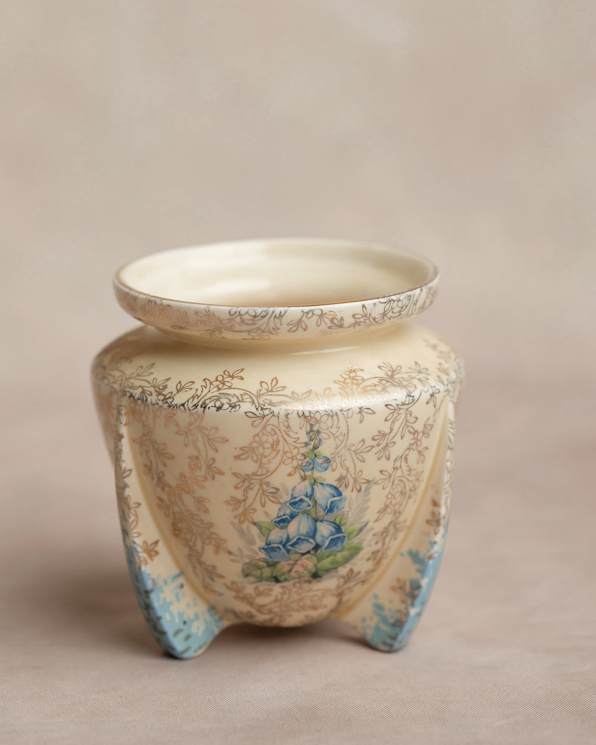 A.J. Wilkinson “Patricia” Floral Pot | England